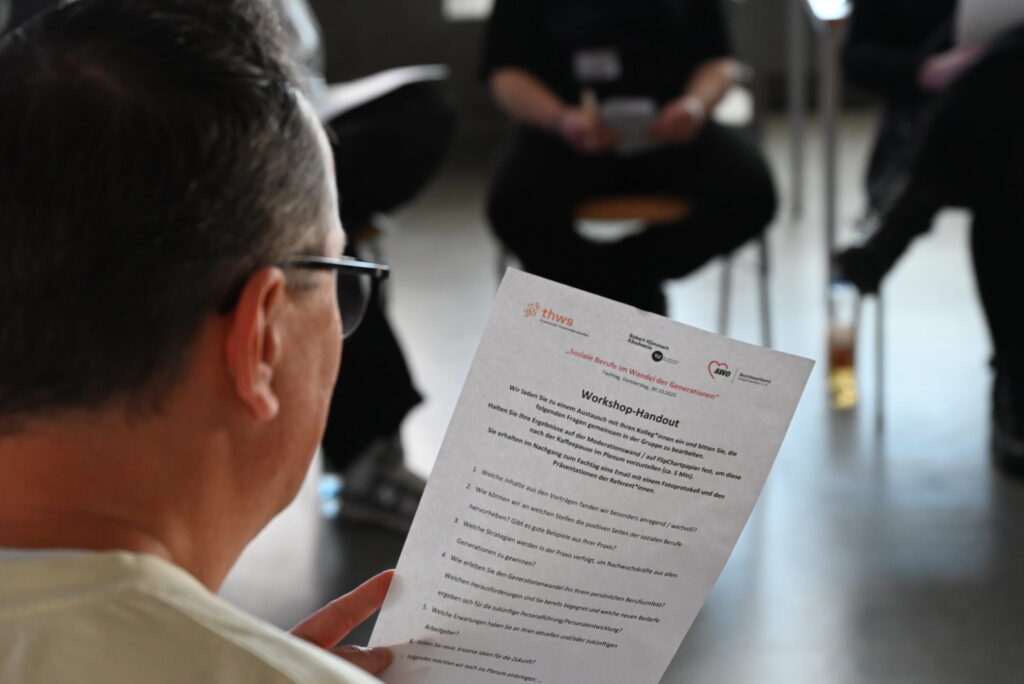 Gemeinsam ins Gespräch kommen: Workshops zu den Themen Fachkräftebindung, Qualifizierung, Generationenvielfalt und innovative Lernwege.